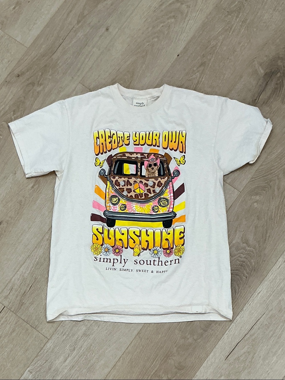 Simply Southern Women’s 'Create Your Own Sunshine' White Graphic Tee